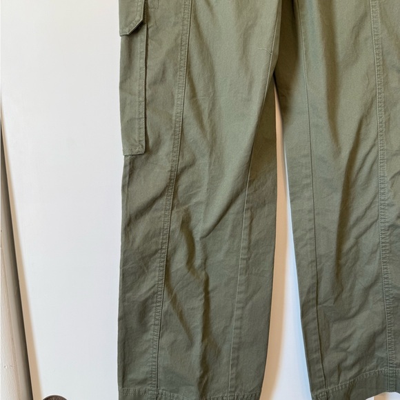 Abercrombie & Fitch Olive Cargo Pants - Picture 3 of 9